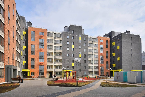 Семьи из Журавлевки заселяются в новые квартиры, построенные Корпорацией ЖБК-1